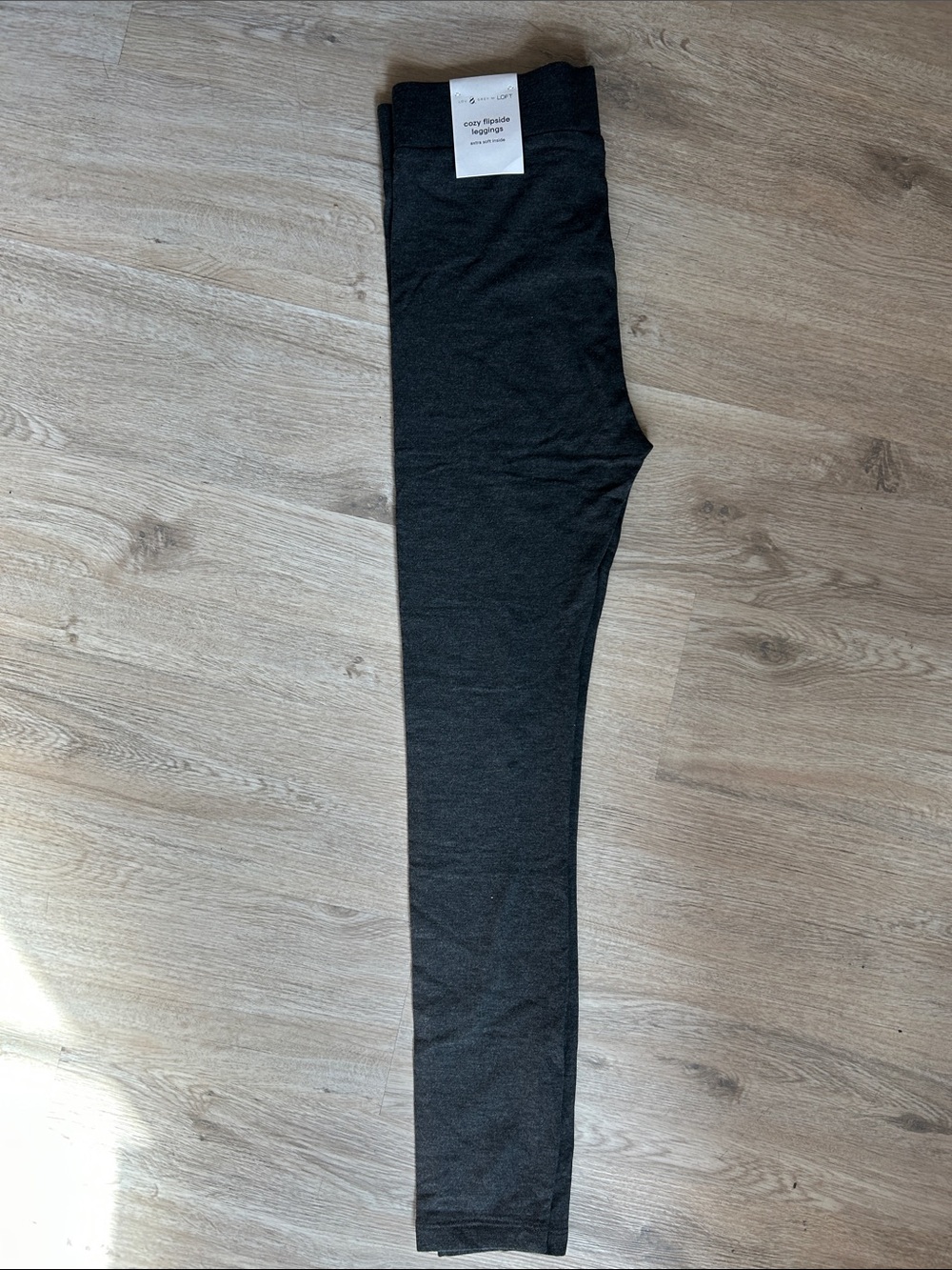 Women’s Lou & Grey Cozy Flipside Leggings Small NWT
